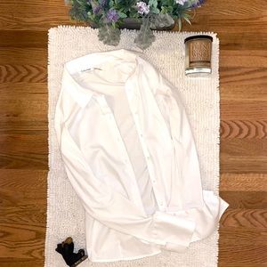 CALVIN KLEIN woman’s button down